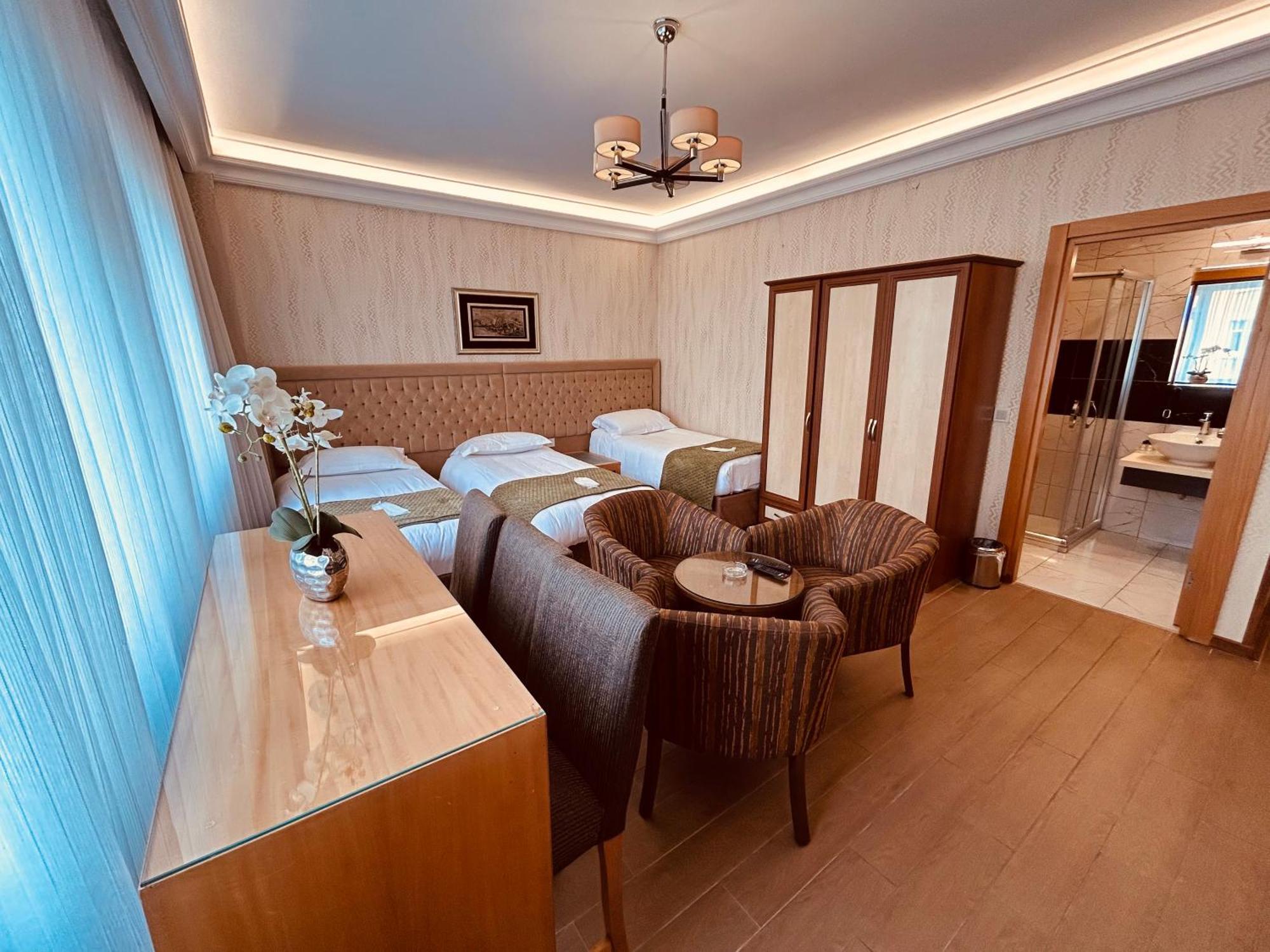 Lily Rooms — Fotoğraflar 1